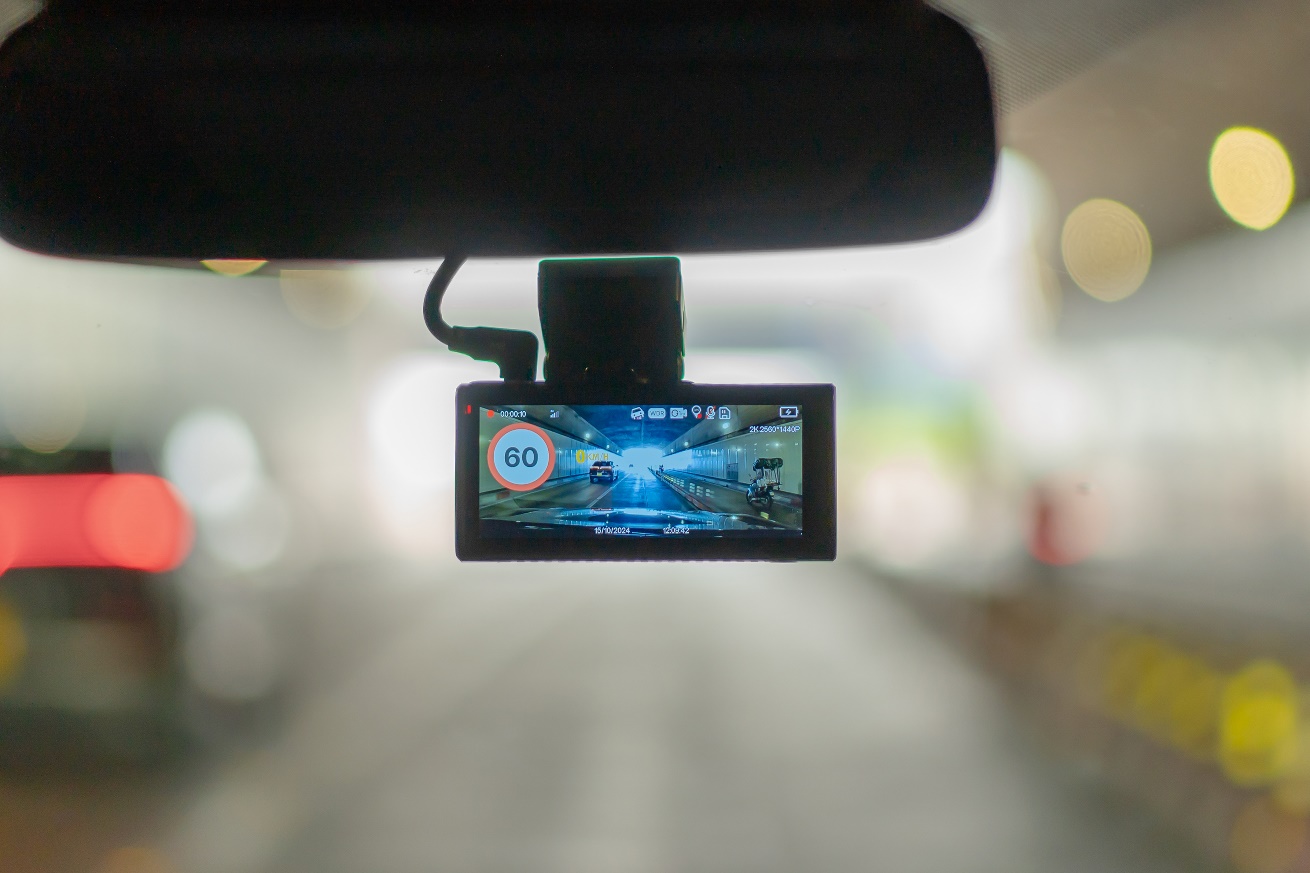 Vietmap ra mắt Camera hành trình SpeedMap M2: Công nghệ thông minh, lái xe an toàn- Ảnh 1. Vietmap ra mắt Camera hành trình SpeedMap M2: Công nghệ thông minh, lái xe an toàn- Ảnh 1.