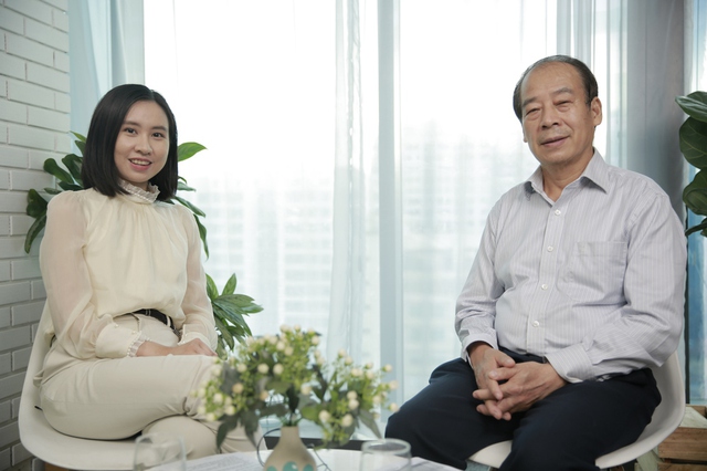 Chuyên gia: 2 triệu chứng điển hình và 1 yếu tố nghi ngờ lây nhiễm đậu mùa khỉ - Ảnh 1. Chuyên gia: 2 triệu chứng điển hình và 1 yếu tố nghi ngờ lây nhiễm đậu mùa khỉ - Ảnh 1.