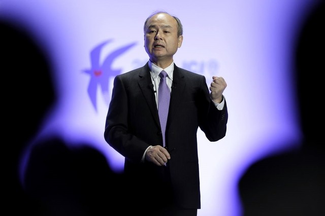Masayoshi Son của hiện tại: Không còn liều ăn nhiều, 1 tháng chỉ rót vốn 1 lần, ôm mộng xây đế chế 300 năm tuổi - Ảnh 1. Masayoshi Son của hiện tại: Không còn liều ăn nhiều, 1 tháng chỉ rót vốn 1 lần, ôm mộng xây đế chế 300 năm tuổi - Ảnh 1.