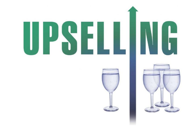 Chuyện cuối tuần: Upselling - Nghệ thuật dụ dỗ khách hàng không thể bỏ quên - Ảnh 1. Chuyện cuối tuần: Upselling - Nghệ thuật dụ dỗ khách hàng không thể bỏ quên - Ảnh 1.