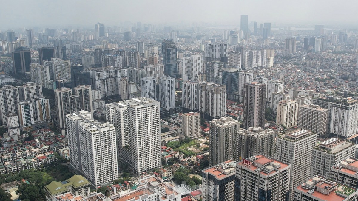 Cận cảnh hiện trạng đường Nguyễn Tuân sắp được mở rộng lên 21m để giảm ùn tắc- Ảnh 1. Cận cảnh hiện trạng đường Nguyễn Tuân sắp được mở rộng lên 21m để giảm ùn tắc- Ảnh 1.