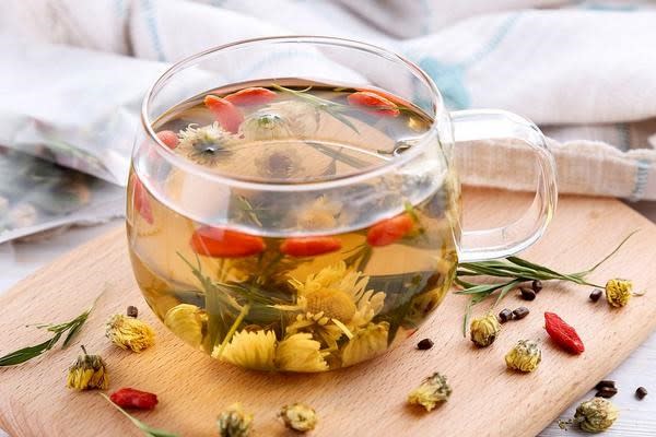 3 loại nước là "thuốc hạ đường huyết tự nhiên", ngăn ngừa ung thư hiệu quả: Tất cả đều rất sẵn ở Việt Nam - Ảnh 1. 3 loại nước là "thuốc hạ đường huyết tự nhiên", ngăn ngừa ung thư hiệu quả: Tất cả đều rất sẵn ở Việt Nam - Ảnh 1.