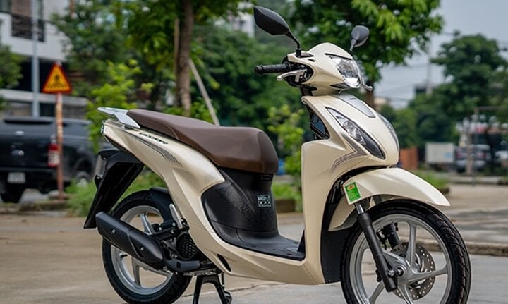 +4 mẫu xe tay ga tiết kiệm xăng đáng mua nhất - Ảnh 1. +4 mẫu xe tay ga tiết kiệm xăng đáng mua nhất - Ảnh 1.