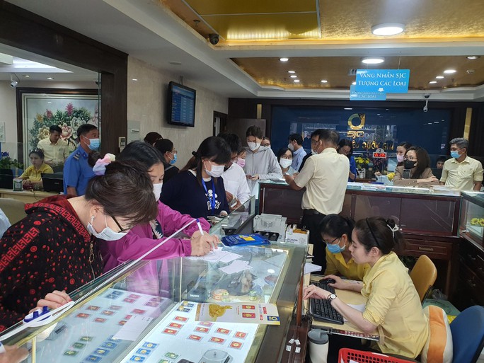 Kiến nghị bỏ vàng trang sức là ngành kinh doanh có điều kiện - Ảnh 1. Kiến nghị bỏ vàng trang sức là ngành kinh doanh có điều kiện - Ảnh 1.
